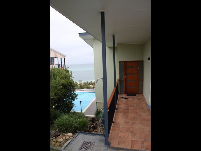 42 Trochus Avenue, Tangalooma QLD 4025