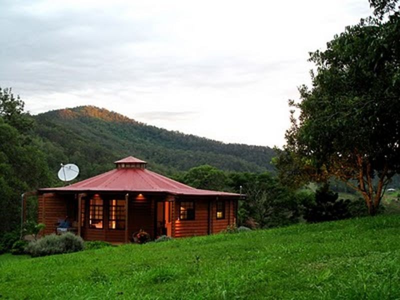 Laceys Creek QLD 4521