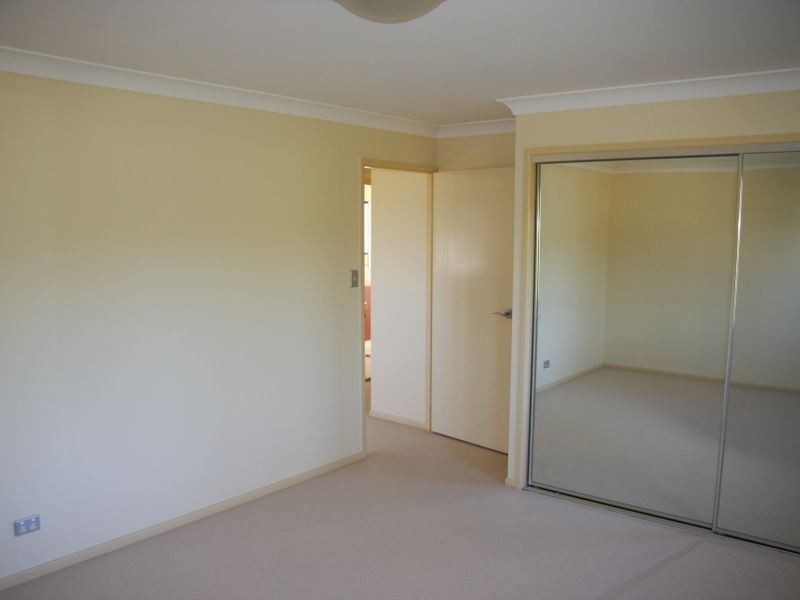 12 Mizen Place, Holland Park West QLD 4121
