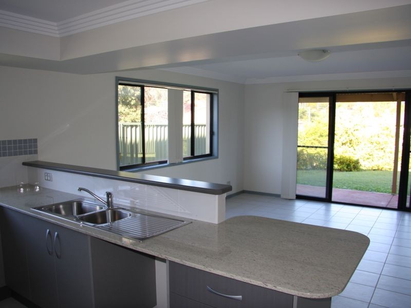 20 Mizen Place, Holland Park West QLD 4121