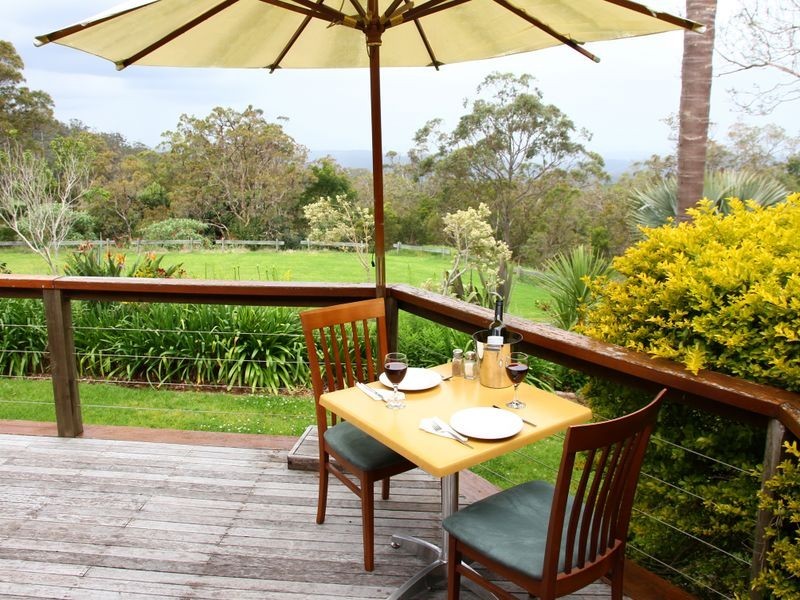 3143 Esk-Hampton Road, Ravensbourne QLD 4352