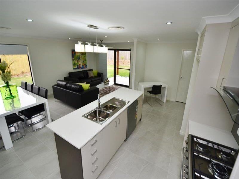 48 Highland Way, Biloela QLD 4715