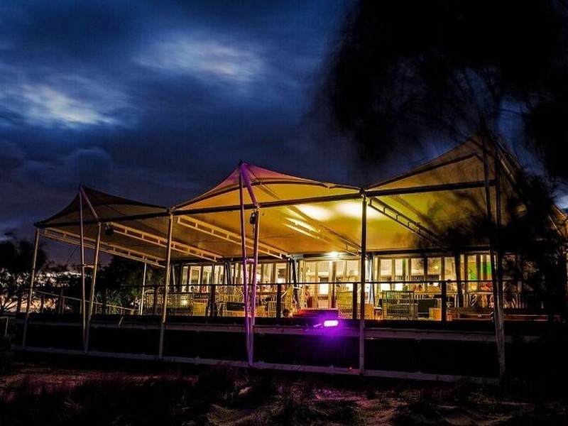 * Couran Cove Resort, South Stradbroke QLD 4216