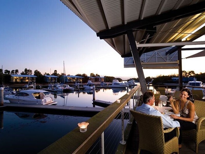 * Couran Cove Resort, South Stradbroke QLD 4216