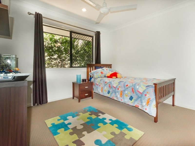 *38 Rokeby Drive, Parkinson QLD 4115