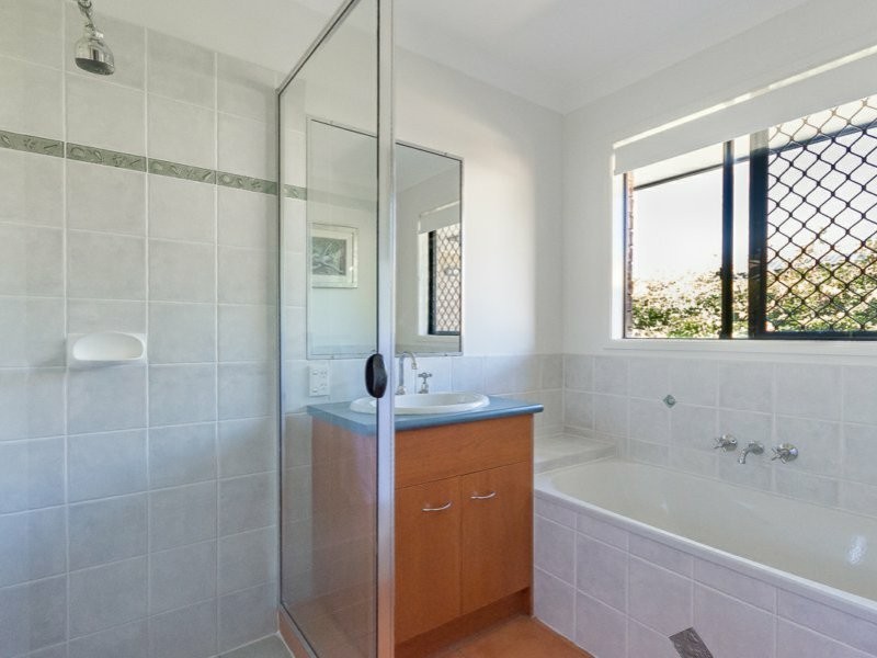 *38 Rokeby Drive, Parkinson QLD 4115