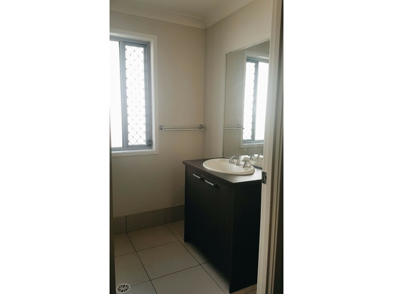 33 Pontiac Circuit, Warner QLD 4500