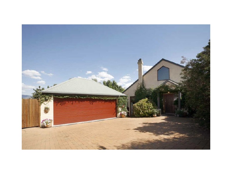 58 Charterisville Avenue, Conder ACT 2906