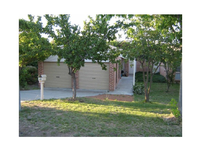 28 Scratchley Place, Monash ACT 2904