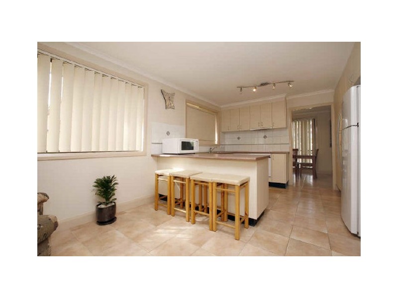 6 Matthews Place, Gowrie ACT 2904