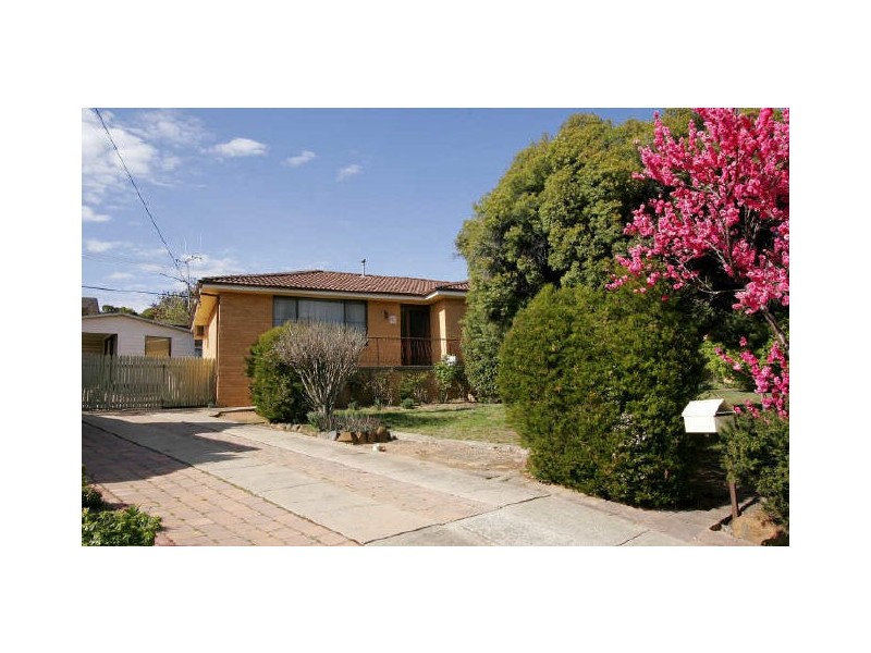 42 Tytherleigh Street, Wanniassa ACT 2903