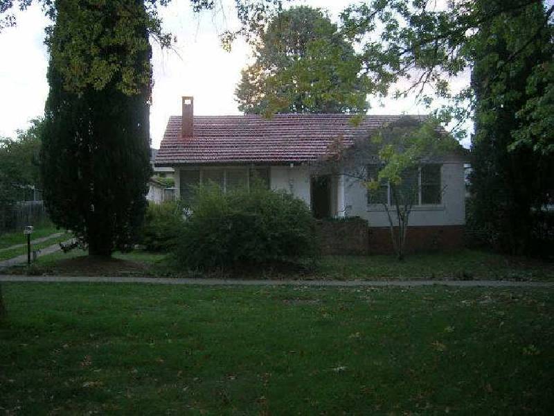 114 Schlich Street, Yarralumla ACT 2600