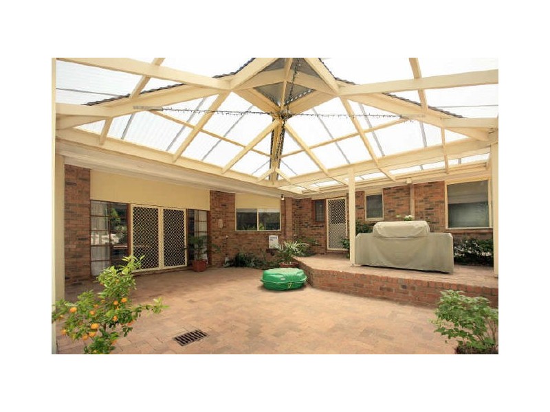 16 Armbruster Street, Gordon ACT 2906