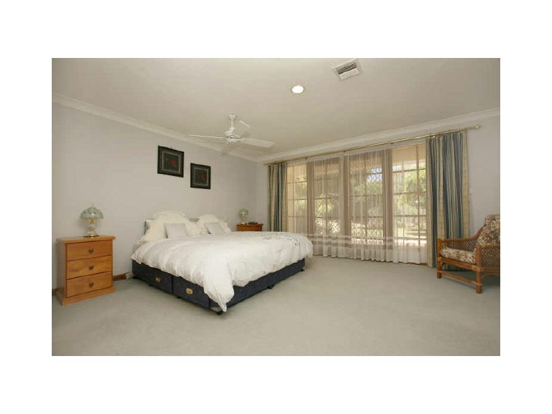16 Armbruster Street, Gordon ACT 2906