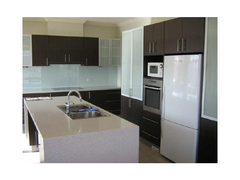 2 Rollins Place, Gordon ACT 2906