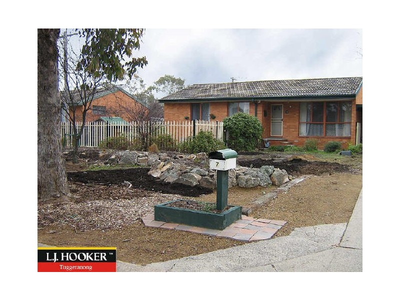 7 Gunning Place, Kambah ACT 2902