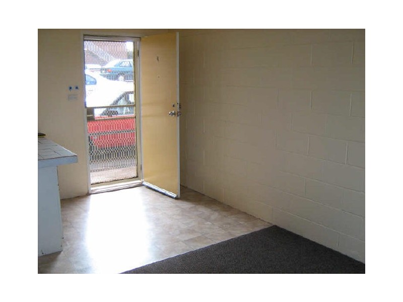 3/20 Carrington Street, Queanbeyan NSW 2620