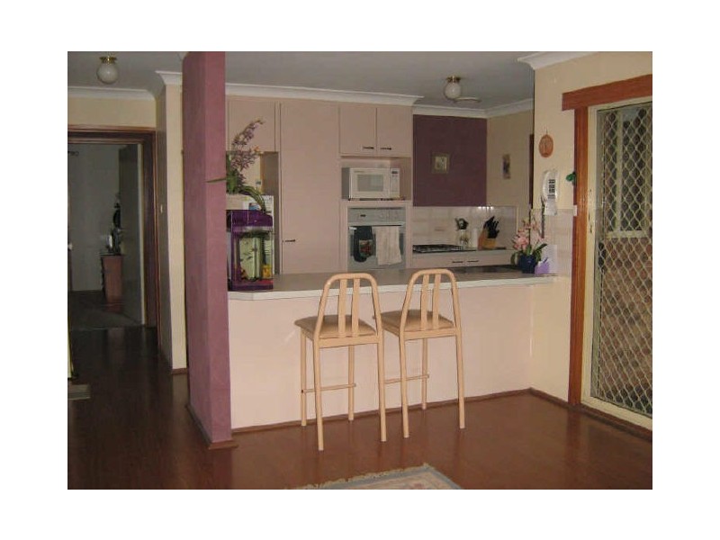 4 Schofield Place, Gordon ACT 2906