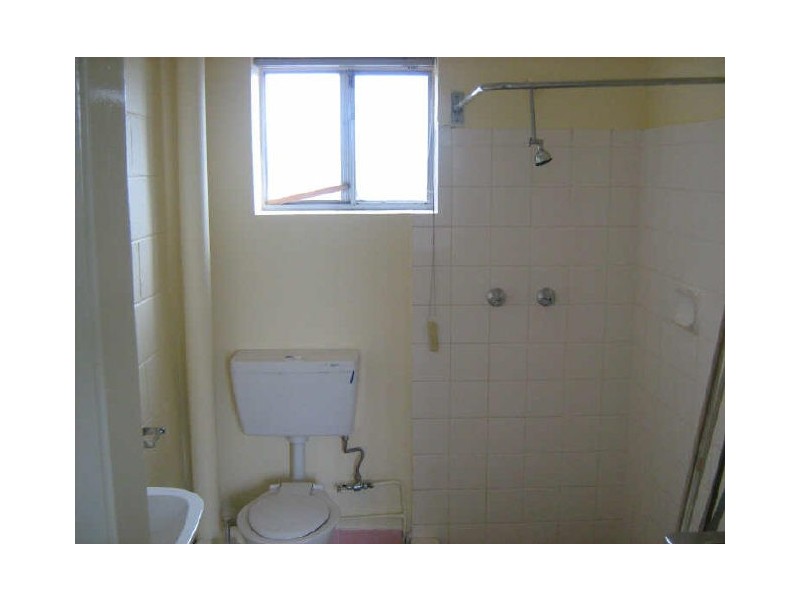 9/20 Carrington Street, Queanbeyan NSW 2620