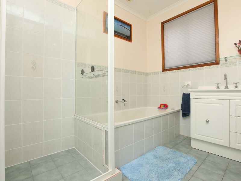 12 Stacy Street, Gowrie ACT 2904