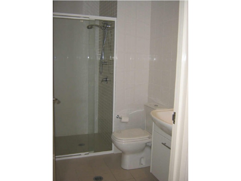 77/ Corrina Street, ‘Sky Plaza’, Phillip ACT 2606