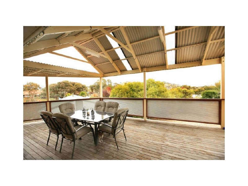 7 Menzies Court, Banks ACT 2906