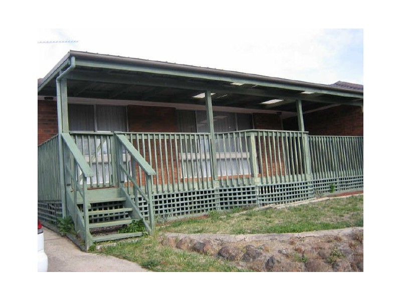 5 Ashley Drive, Wanniassa ACT 2903