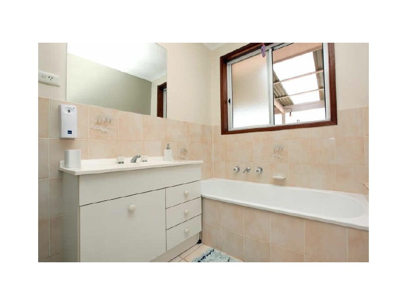 3 Quambone Place, Isabella Plains ACT 2905