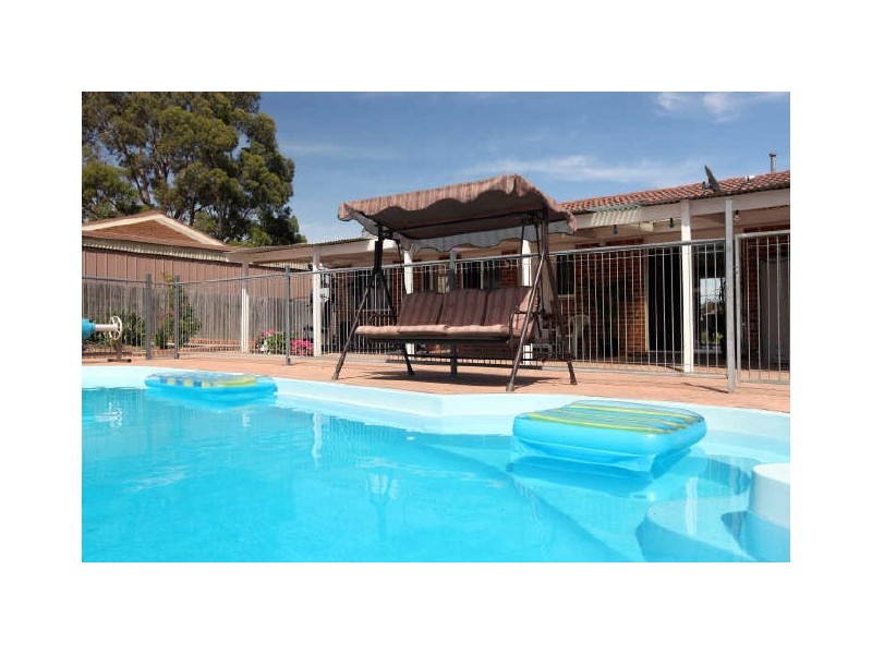 3 Quambone Place, Isabella Plains ACT 2905