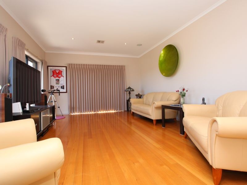 41 Paperbark Street, Banks ACT 2906