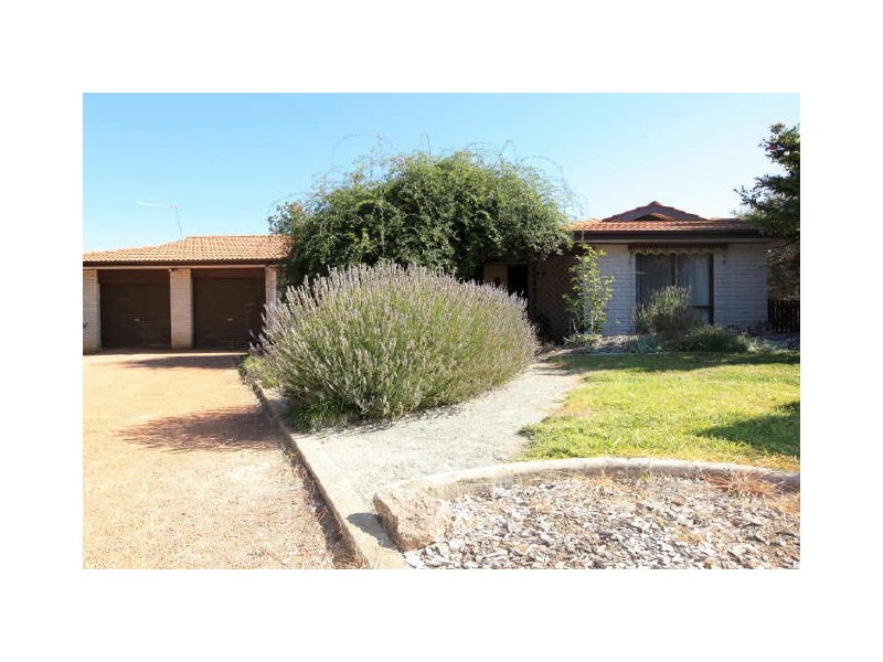 7 Beard Place, Kambah ACT 2902