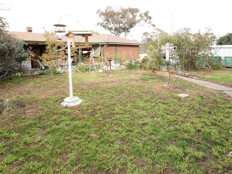 16 Wheeler Crescent, Wanniassa ACT 2903