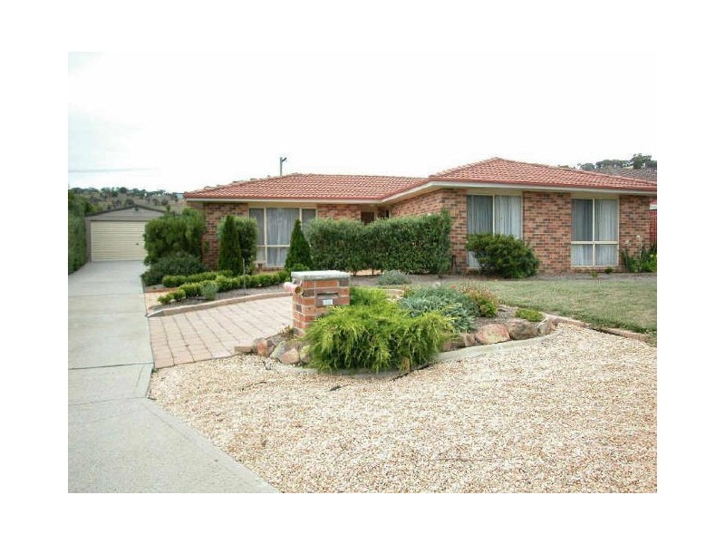 80 Casey Crescent, Calwell ACT 2905