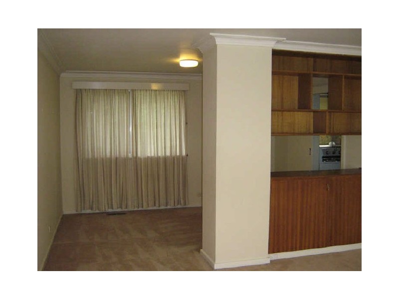 75 Jervois Street, Deakin ACT 2600