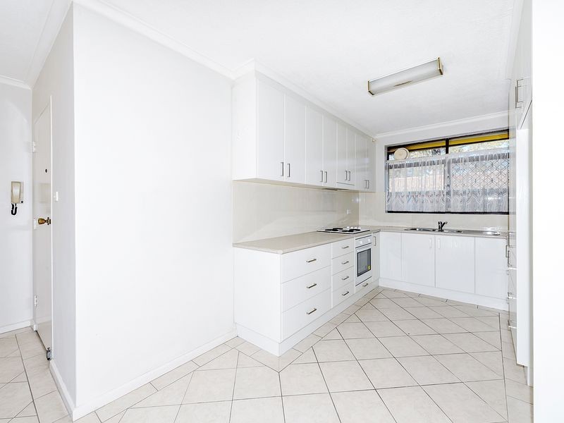 4/6 MacLaurin Crescent, Chifley ACT 2606