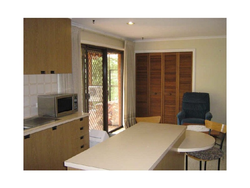 9 Parnell Place, Fadden ACT 2904