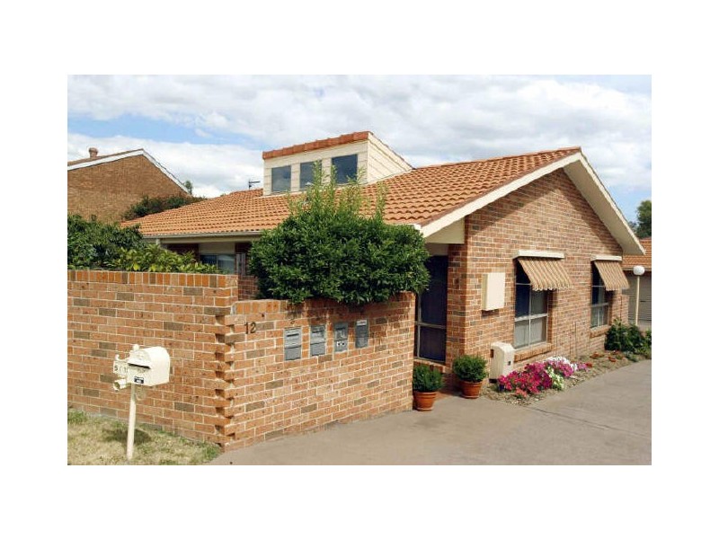 6/12 Clamp Place, Greenway ACT 2900