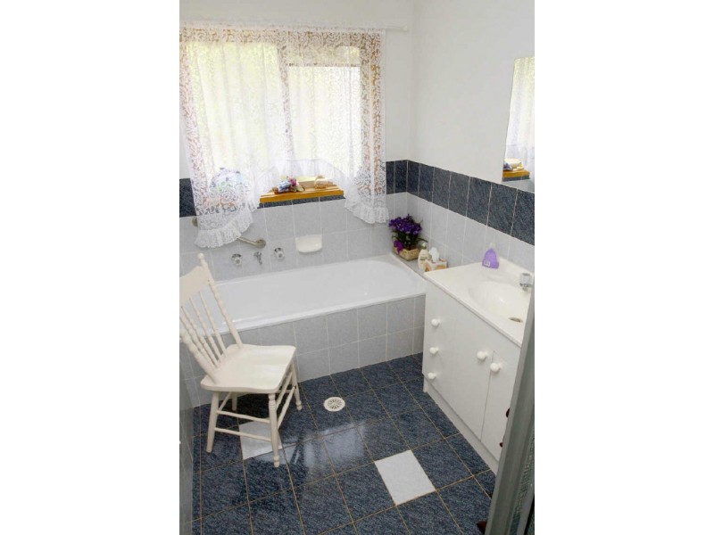 6/12 Clamp Place, Greenway ACT 2900