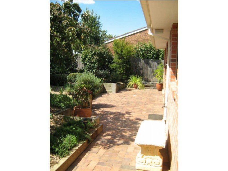 6/12 Clamp Place, Greenway ACT 2900