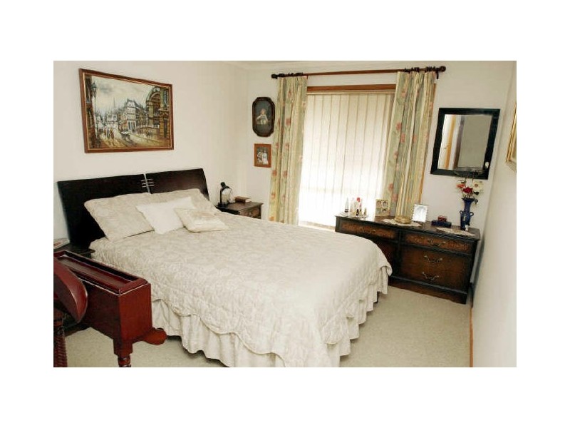 6/12 Clamp Place, Greenway ACT 2900