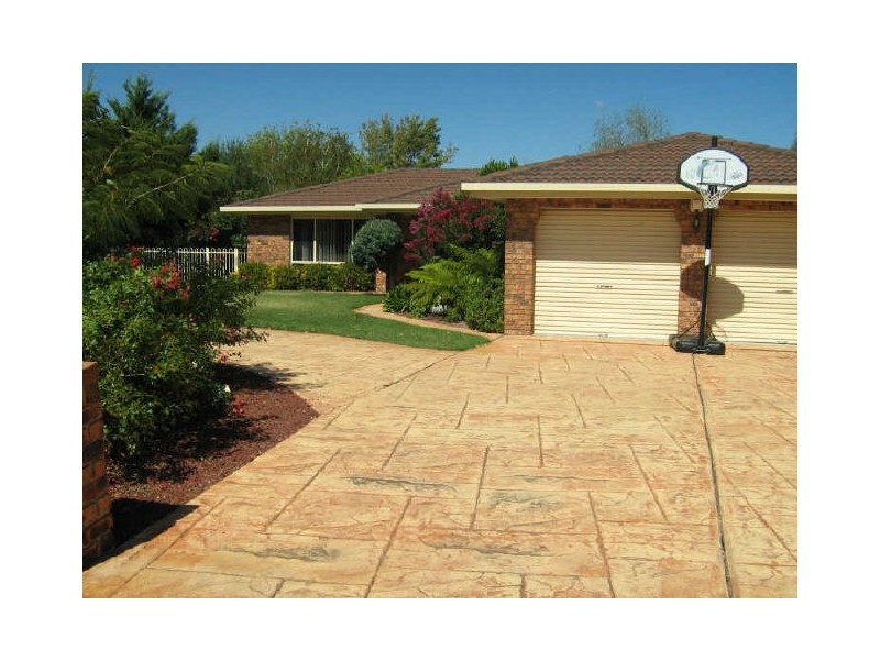 55 Lewis Luxton Avenue, Gordon ACT 2906