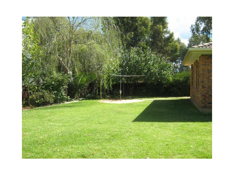 55 Lewis Luxton Avenue, Gordon ACT 2906