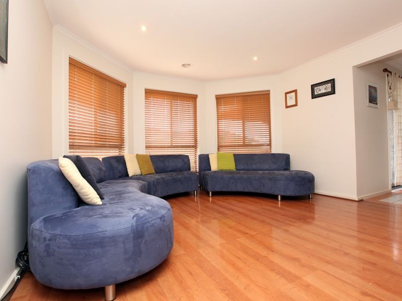 15 Paperbark Street, Banks ACT 2906