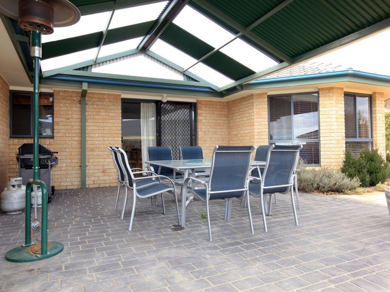 15 Paperbark Street, Banks ACT 2906