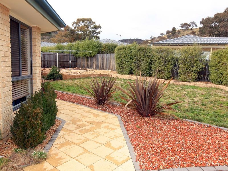 15 Paperbark Street, Banks ACT 2906