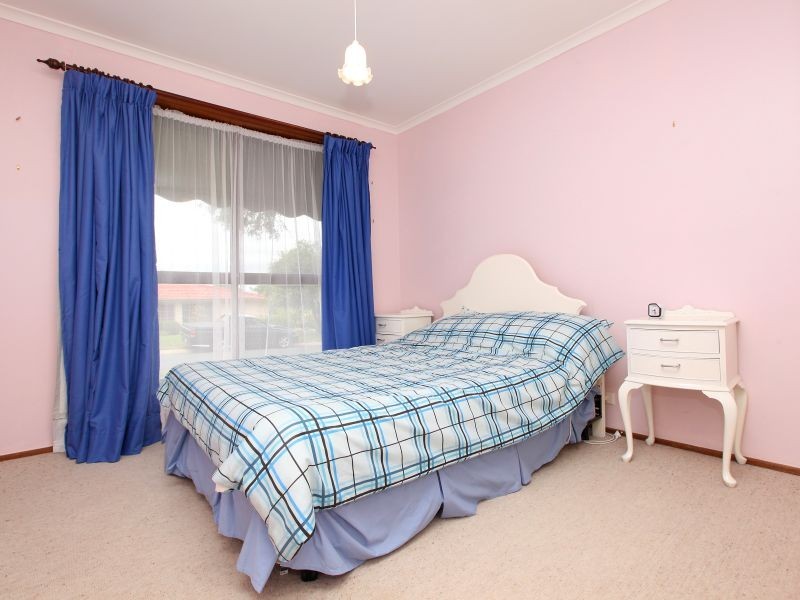 1 Clayton Place, Fadden ACT 2904