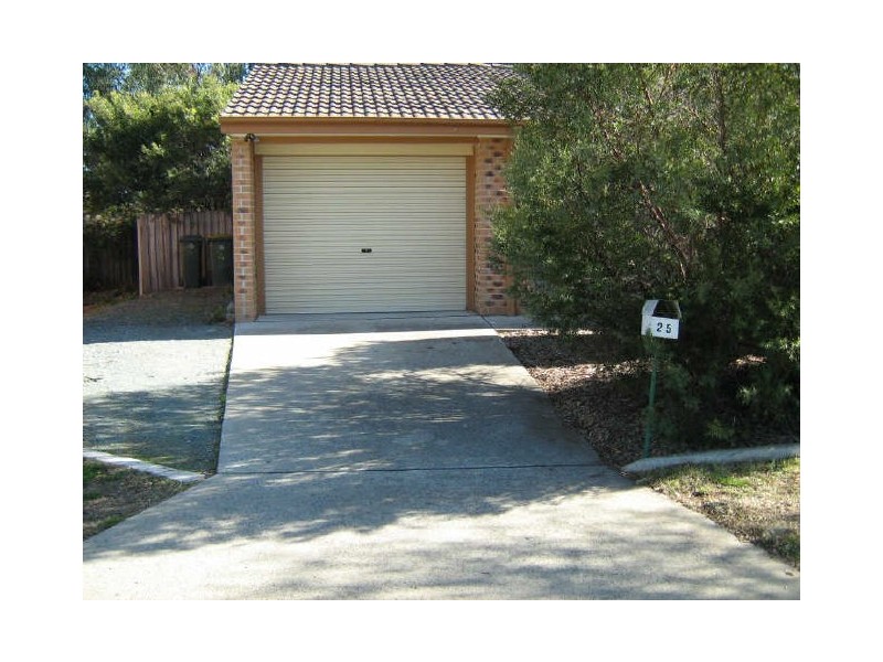 25 Cromwell Circuit, Isabella Plains ACT 2905