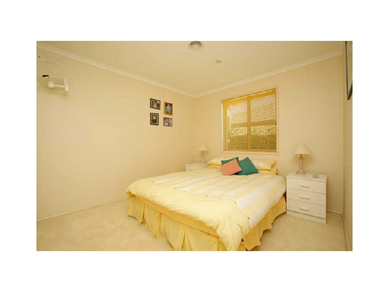 53 Oxenham Circuit, Gordon ACT 2906