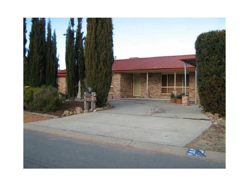 33 Hallstrom Circuit, Monash ACT 2904