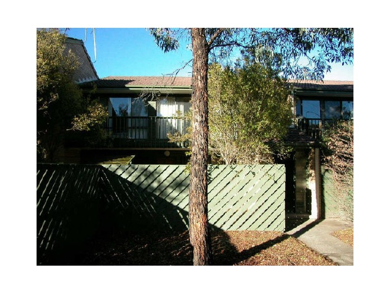 61/25 Pinkerton Circuit, Kambah ACT 2902